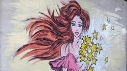 Юлия Благодел закрашивает «мусорные» надписи ярким граффити в Пятигорске