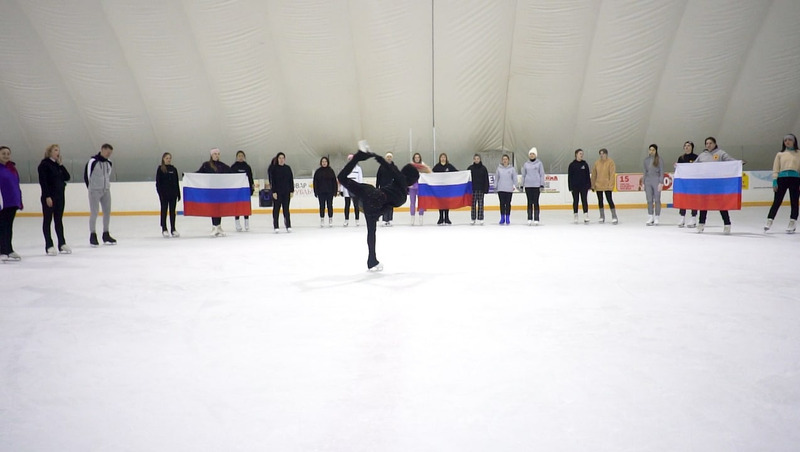 «Ставрополье с тобой!»: Фигуристы-любители поддержали участницу Олимпиады Камилу Валиеву