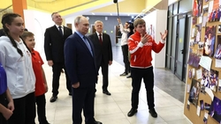 Активисты «Движения первых» встретились с Путиным в Пятигорске