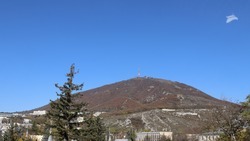 Жители и гости Пятигорска совершили восхождение на гору Машук 2 января