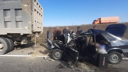 Два человека погибли в аварии вблизи Пятигорска