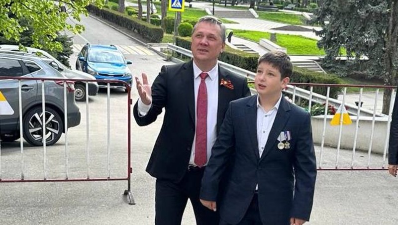 Юный герой Фёдор Симоненко посетил Пятигорск