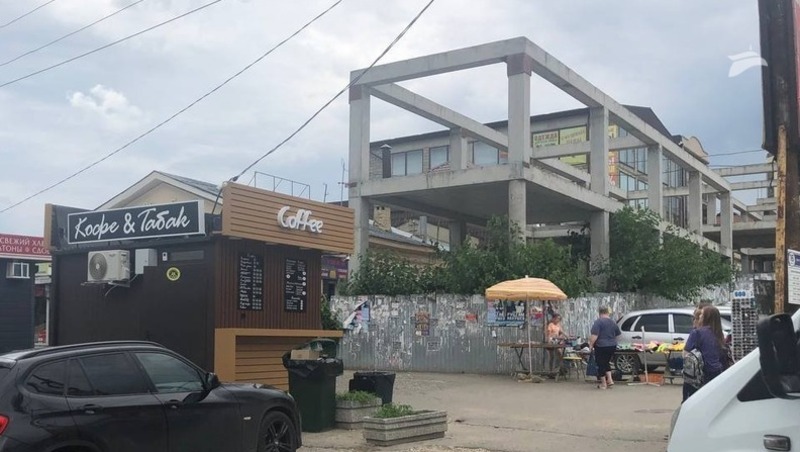 На месте развалин мебельного павильона на Верхнем рынке Пятигорска обещают построить гостиницу