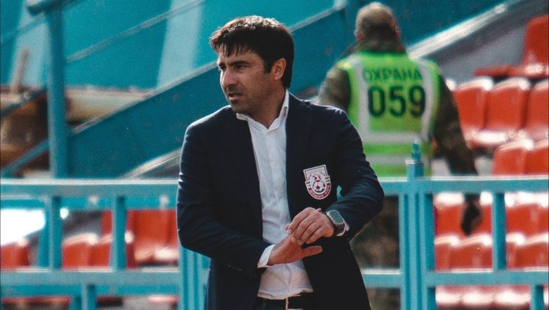 Nubiles Lacey порно тіркеусіз немесе жүктеусіз Дәрігер оны ұйықтатып, онымен жыныстық қатынасқа түскен.