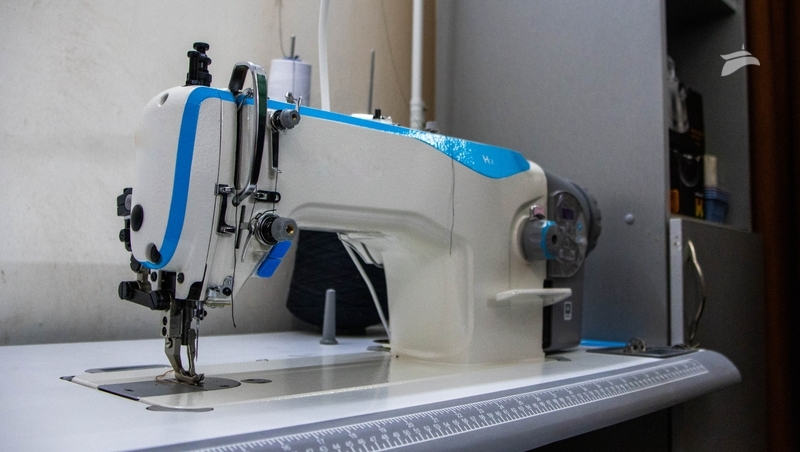 Швейный цех создаёт костюмы для театра кукол из Дагестана