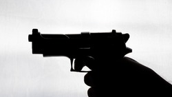 Пятигорчанин обстрелял знакомого из отцовского пистолета и заинтересовал полицию