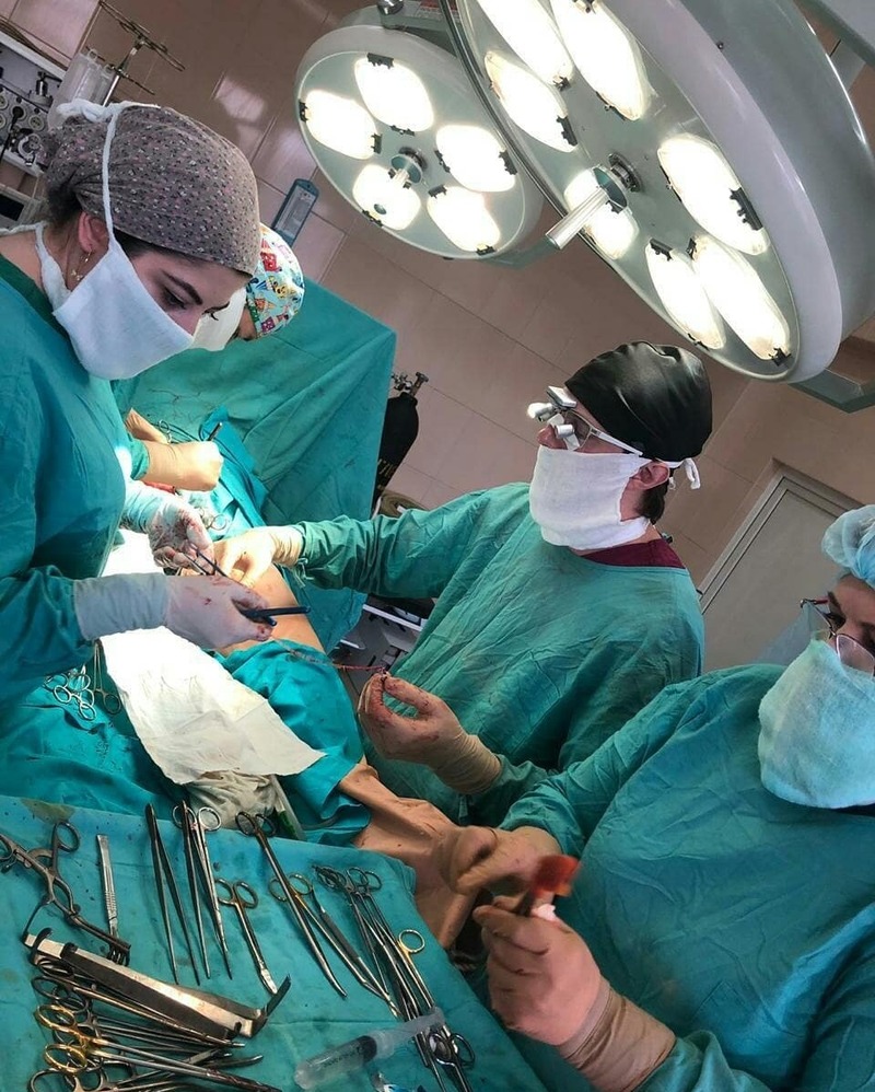В Пятигорске хирурги спасли ногу пациенту с помощью протеза из артерии быка