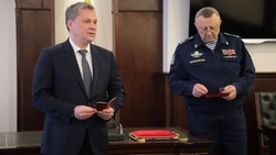 Мэр Пятигорска Ворошилов вручил орден Мужества семье героя СВО