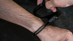 Мужчину с 42 свёрстками наркотиков поймали в Пятигорска