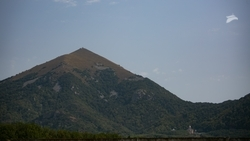 Более 40 мешков мусора собрали волонтёры на горе Бештау в Лермонтове