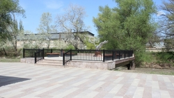 Лесопарковую зону и набережную благоустроили в посёлке Свободы