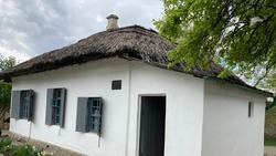 Крышу меняют в музее-заповеднике М. Ю. Лермонтова в Пятигорске