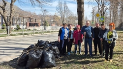 Свыше 13 тыс. пятигорчан вышли на общегородской субботник 15 марта