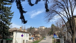 Малооблачная погода и дождь ожидаются в Пятигорске 23 апреля