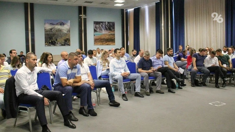 В Пятигорске провели образовательный семинар высшей партшколы «Единой России»
