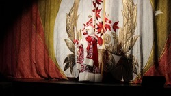 Артисты театра оперетты рассказали о новогодней традиции пятигорчан