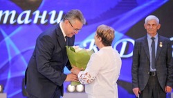 Ставропольские награды начнут вручать педагогам с 2023 года по поручению губернатора