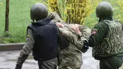 ФСБ задержала иностранца, готовившего взрыв прокуратуры в Пятигорске