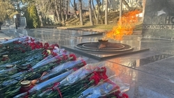 Митинг в память о жертвах оккупации Пятигорска состоялся у Вечного Огня