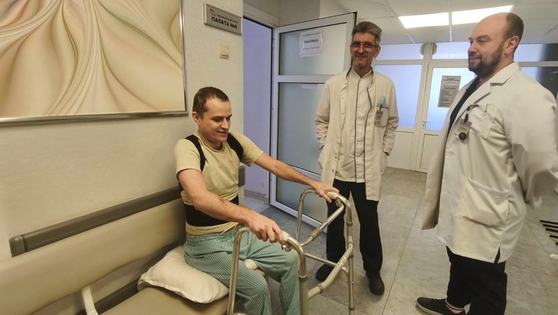 Нейрохирурги Пятигорска поставили на ноги мужчину после трёх месяцев паралича