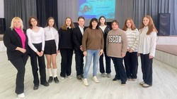 Десятикратная чемпионка России по боксу встретилась с пятигорскими школьниками