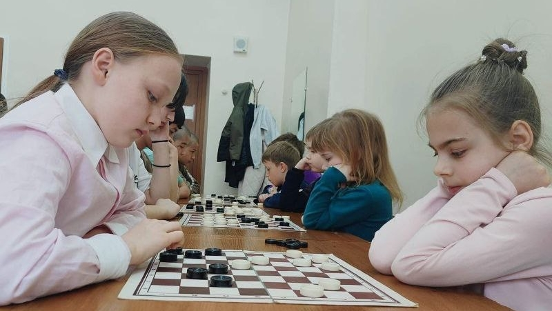 Финал школьных турниров по шашкам завершился в Пятигорске
