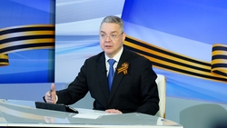 Губернатор Владимиров напомнил о голосовании по выходному после Радоницы