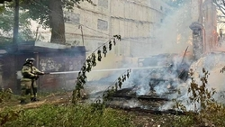 Барак в центре Пятигорска успешно потушили