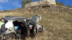 В Пятигорске автомобиль сорвался со смотровой площадки   