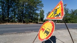 Дорогу к домам бойцов СВО отремонтируют в Горячеводском по поручению губернатора