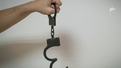 Пятигорчанина обвиняют в склонении подростков к употреблению наркотиков