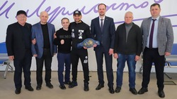 Пятикратный чемпион Европы по боксу Давид Аванесян вернулся на Ставрополье