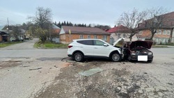 Водитель из Пятигорска не проверил помеху справа и допустил аварию