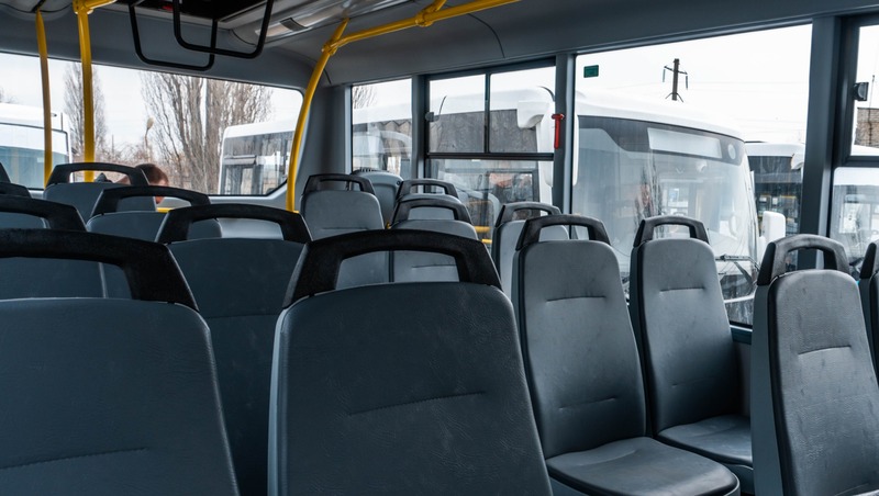 До 31 июля в автобусах и маршрутках Пятигорска разместят терминалы безналичной оплаты