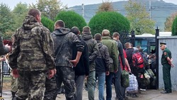 Из Пятигорска в рамках частичной мобилизации на переподготовку отправилась группа из 13 человек