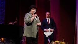 Министр культуры Ставрополья поздравила юных пианистов в Пятигорске