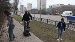 Волонтёры провели субботник у въезда к месту дуэли Лермонтова в Пятигорске