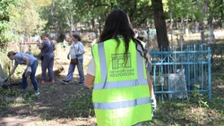 Более 250 человек поучаствовали в субботнике на пятигорском Некрополе