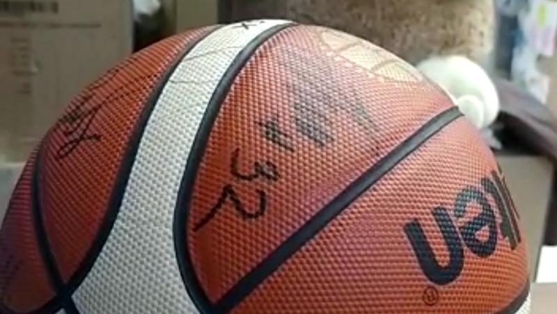 Из Кисловодска детям Донбасса передадут баскетбольный мяч с автографами женской сборной России