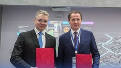 Губернатор Ставрополья подписал партнерское соглашение с главой Белгородской области   