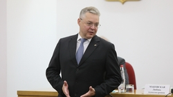 Губернатор Ставрополья поздравил земляков с Днём работников дорожного хозяйства